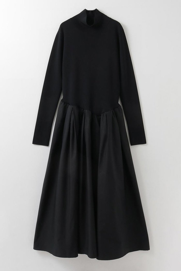 【ハー/HER.】の【1/15 12:00販売開始】ギャザーフレアドッキングワンピース インテリア・キッズ・メンズ・レディースファッション・服の通販 founy(ファニー) https://founy.com/ ファッション Fashion レディースファッション Fashion for Women ワンピース Dresses チュニック Tunic Tops & Dresses 2026年 2026 とろみ Fluid, Flowy Fabric ギャザー Gathered, Ruffled チュニック Tunic, Long Top ドッキング Docking, Mixed Material フレア Flare, Flared ロング Long, Long-Length エレガント 上品 Elegant 夏 Summer 春 Spring S/S・春夏 SS, Spring/Summer, Warm Season |ID: prp329100004831216 ipo3291000000035174624