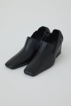 【リムアーク/RIM.ARK】のLeather square toe heel/ヒールシューズ 人気、トレンドファッション・服の通販 founy(ファニー) ファッション Fashion レディースファッション Fashion for Women 2026年 2026 ギャザー Gathered, Ruffled シューズ Shoes, Footwear フィット Fit, Slim Fit 夏 Summer 春 Spring S/S・春夏 SS, Spring/Summer, Warm Season thumbnail ブラック|ID: prp329100004831219 ipo3291000000035174645