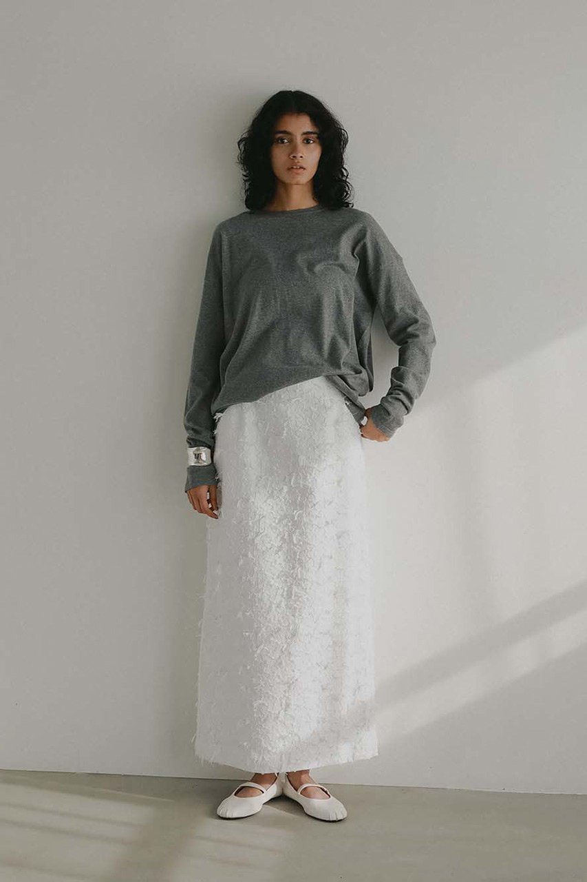 【ハー/HER.】の【1/15 12:00販売開始】カットジャカードタイトスカート 人気、トレンドファッション・服の通販 founy(ファニー) ファッション Fashion レディースファッション Fashion for Women スカート Skirts ロングスカート Long Skirts / Maxi & Midi Skirts 2026年 2026 おすすめ Recommended / Our Picks アンクル Ankle-Length Design ジャカード/ジャガード Jacquard, Woven Pattern スウェット / スエット Sweatshirt, Sweatwear スニーカー Sneakers, Trainers バランス Balance, Style Balance ロング Long, Long-Length 夏 Summer 春 Spring S/S・春夏 SS, Spring/Summer, Warm Season other-7|ID: prp329100004831232 ipo3291000000035174769