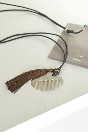【ガリャルダガランテ/GALLARDAGALANTE】の【Lemme.×2.718】コームネックレス 人気、トレンドファッション・服の通販 founy(ファニー) ファッション Fashion レディースファッション Fashion for Women ジュエリー Jewelry ネックレス Necklaces & Pendants 春 Spring ガラス Glass, Glassware シューズ Shoes, Footwear シルク Silk, 100% Silk シルバー Silver, Metallic Silver ジュエリー Jewelry, Accessories タッセル Tassel, Fringe ネックレス Necklace, Pendant Necklace モチーフ Motif, Design Theme S/S・春夏 SS, Spring/Summer, Warm Season 夏 Summer エレガント 上品 Elegant 2026年 2026 |ID:prp329100004831930