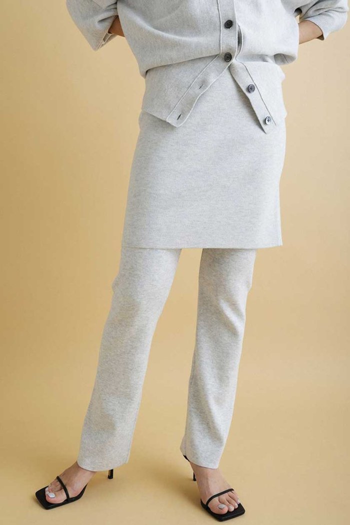 【ブリル/BRILL】のMODERN スカート インテリア・キッズ・メンズ・レディースファッション・服の通販 founy(ファニー) https://founy.com/ ファッション Fashion レディースファッション Fashion for Women スカート Skirts ミニスカート Mini Skirts おすすめ Recommended / Our Picks なめらか Smooth, Silky Texture カーディガン Cardigan, Knitwear バランス Balance, Style Balance ミニスカート Mini Skirt, Short Skirt 再入荷 Restock / Back in Stock |ID: prp329100004831936 ipo3291000000035183246