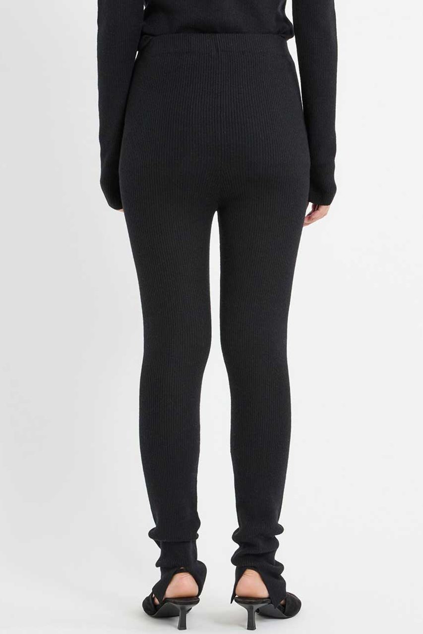 【ブリル/BRILL】のリブスリムパンツ 人気、トレンドファッション・服の通販 founy(ファニー) 　ファッション　Fashion　レディースファッション　Fashion for Women　パンツ　Pants & Trousers　おすすめ　Recommended / Our Picks　なめらか　Smooth, Silky Texture　セットアップ　Set-Up, Coordinated Outfit　チュニック　Tunic, Long Top　バランス　Balance, Style Balance　レギンス　Leggings, Stretch Pants　再入荷　Restock / Back in Stock　other-5|ID: prp329100004831940 ipo3291000000035183283