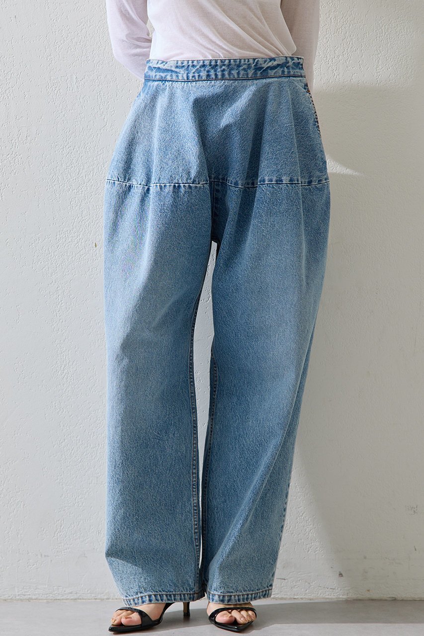 【ウィムガゼット/Whim Gazette】のバレルデニムパンツ 人気、トレンドファッション・服の通販 founy(ファニー) 　ファッション　Fashion　レディースファッション　Fashion for Women　パンツ　Pants & Trousers　デニムパンツ・ジーンズ・美脚デニム　Denim Jeans & Pants　2026年　2026　スニーカー　Sneakers, Trainers　デニム　Denim, Jeans Material　バランス　Balance, Style Balance　リラックス　Relax, Relaxed Fit　ルーズ　Loose, Oversized　夏　Summer　春　Spring　S/S・春夏　SS, Spring/Summer, Warm Season　other-5|ID: prp329100004831988 ipo3291000000036162225