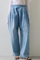 【ウィムガゼット/Whim Gazette】のバレルデニムパンツ 人気、トレンドファッション・服の通販 founy(ファニー) ファッション Fashion レディースファッション Fashion for Women パンツ Pants & Trousers デニムパンツ・ジーンズ・美脚デニム Denim Jeans & Pants スニーカー Sneakers, Trainers デニム Denim, Jeans Material バランス Balance, Style Balance リラックス Relax, Relaxed Fit ルーズ Loose, Oversized thumbnail ブルー|ID: prp329100004831988 ipo3291000000036836823