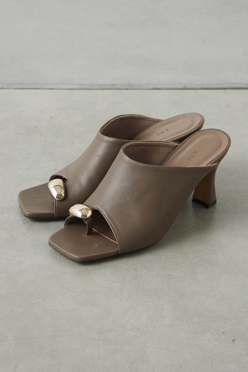 【ガリャルダガランテ/GALLARDAGALANTE】の【2.718】サムリングミュール 人気、トレンドファッション・服の通販 founy(ファニー) 　ファッション　Fashion　レディースファッション　Fashion for Women　2026年　2026　サンダル　Sandals, Summer Shoes　フレンチ　French, French Style　モチーフ　Motif, Design Theme　エレガント 上品　Elegant　夏　Summer　春　Spring　S/S・春夏　SS, Spring/Summer, Warm Season　other-6|ID: prp329100004831997 ipo3291000000035183699