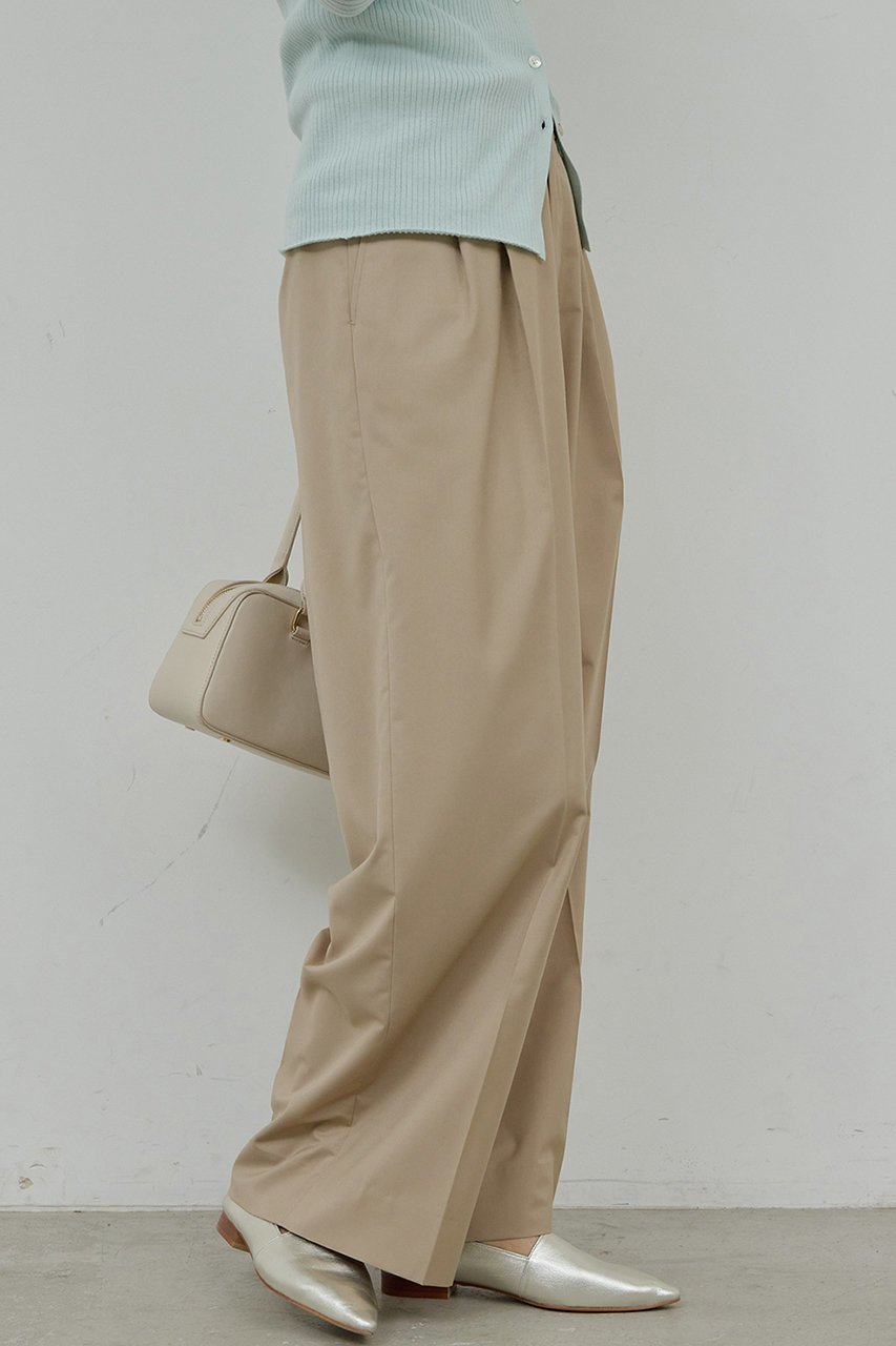 【ガリャルダガランテ/GALLARDAGALANTE】のタックストレートパンツ 人気、トレンドファッション・服の通販 founy(ファニー) 　ファッション　Fashion　レディースファッション　Fashion for Women　パンツ　Pants & Trousers　2026年　2026　ストレート　Straight, Straight Cut　フロント　Front, Front Design　ベーシック　Basic, Essential　夏　Summer　春　Spring　S/S・春夏　SS, Spring/Summer, Warm Season　other-7|ID: prp329100004832001 ipo3291000000035183737