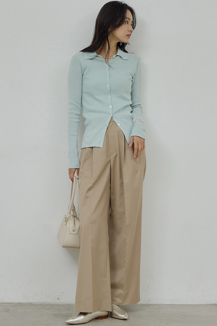 【ガリャルダガランテ/GALLARDAGALANTE】のタックストレートパンツ 人気、トレンドファッション・服の通販 founy(ファニー) 　ファッション　Fashion　レディースファッション　Fashion for Women　パンツ　Pants & Trousers　2026年　2026　ストレート　Straight, Straight Cut　フロント　Front, Front Design　ベーシック　Basic, Essential　夏　Summer　春　Spring　S/S・春夏　SS, Spring/Summer, Warm Season　other-8|ID: prp329100004832001 ipo3291000000035183738