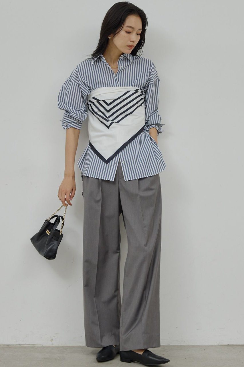 【ガリャルダガランテ/GALLARDAGALANTE】のタックストレートパンツ 人気、トレンドファッション・服の通販 founy(ファニー) 　ファッション　Fashion　レディースファッション　Fashion for Women　パンツ　Pants & Trousers　2026年　2026　ストレート　Straight, Straight Cut　フロント　Front, Front Design　ベーシック　Basic, Essential　夏　Summer　春　Spring　S/S・春夏　SS, Spring/Summer, Warm Season　other-2|ID: prp329100004832001 ipo3291000000036214447