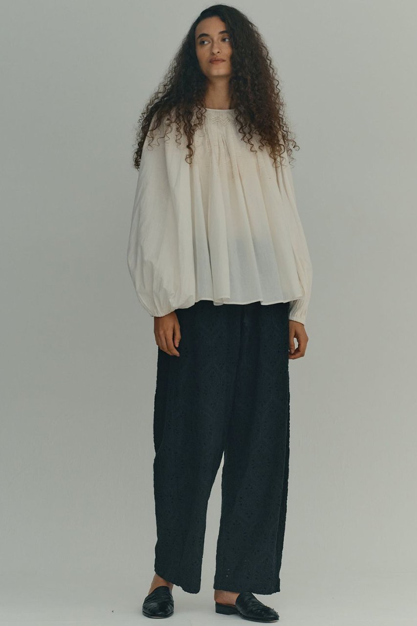 【ガリャルダガランテ/GALLARDAGALANTE】の【Dhritie】カットレースパンツ 人気、トレンドファッション・服の通販 founy(ファニー) 　ファッション　Fashion　レディースファッション　Fashion for Women　パンツ　Pants & Trousers　2026年　2026　おすすめ　Recommended / Our Picks　ワイド　Wide, Wide Fit　夏　Summer　春　Spring　S/S・春夏　SS, Spring/Summer, Warm Season　other-2|ID: prp329100004835293 ipo3291000000035220764