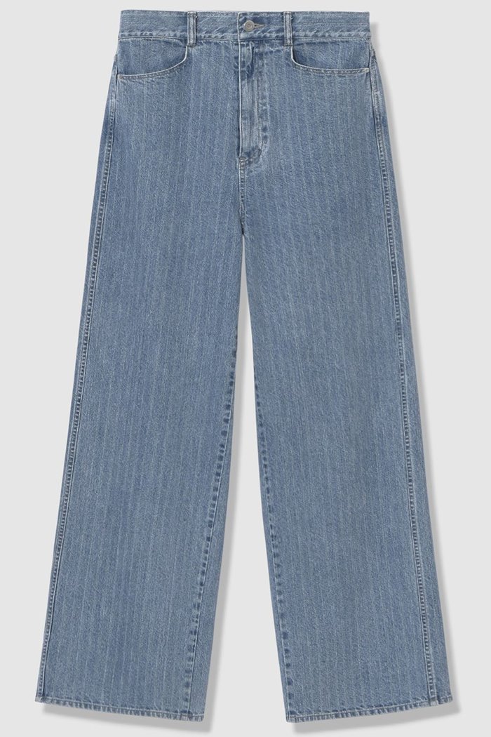 【アルアバイル/allureville】のデニムバギーパンツ インテリア・キッズ・メンズ・レディースファッション・服の通販 founy(ファニー) https://founy.com/ ファッション Fashion レディースファッション Fashion for Women パンツ Pants & Trousers デニムパンツ・ジーンズ・美脚デニム Denim Jeans & Pants 2026年 2026 おすすめ Recommended / Our Picks ジャカード／ジャガード Jacquard, Woven Pattern ストライプ Stripe, Striped Pattern セットアップ Set-Up, Coordinated Outfit デニム Denim, Jeans Material 夏 Summer 春 Spring S/S・春夏 SS, Spring/Summer, Warm Season 無地 Plain, Solid Color |ID: prp329100004835320 ipo3291000000035874952