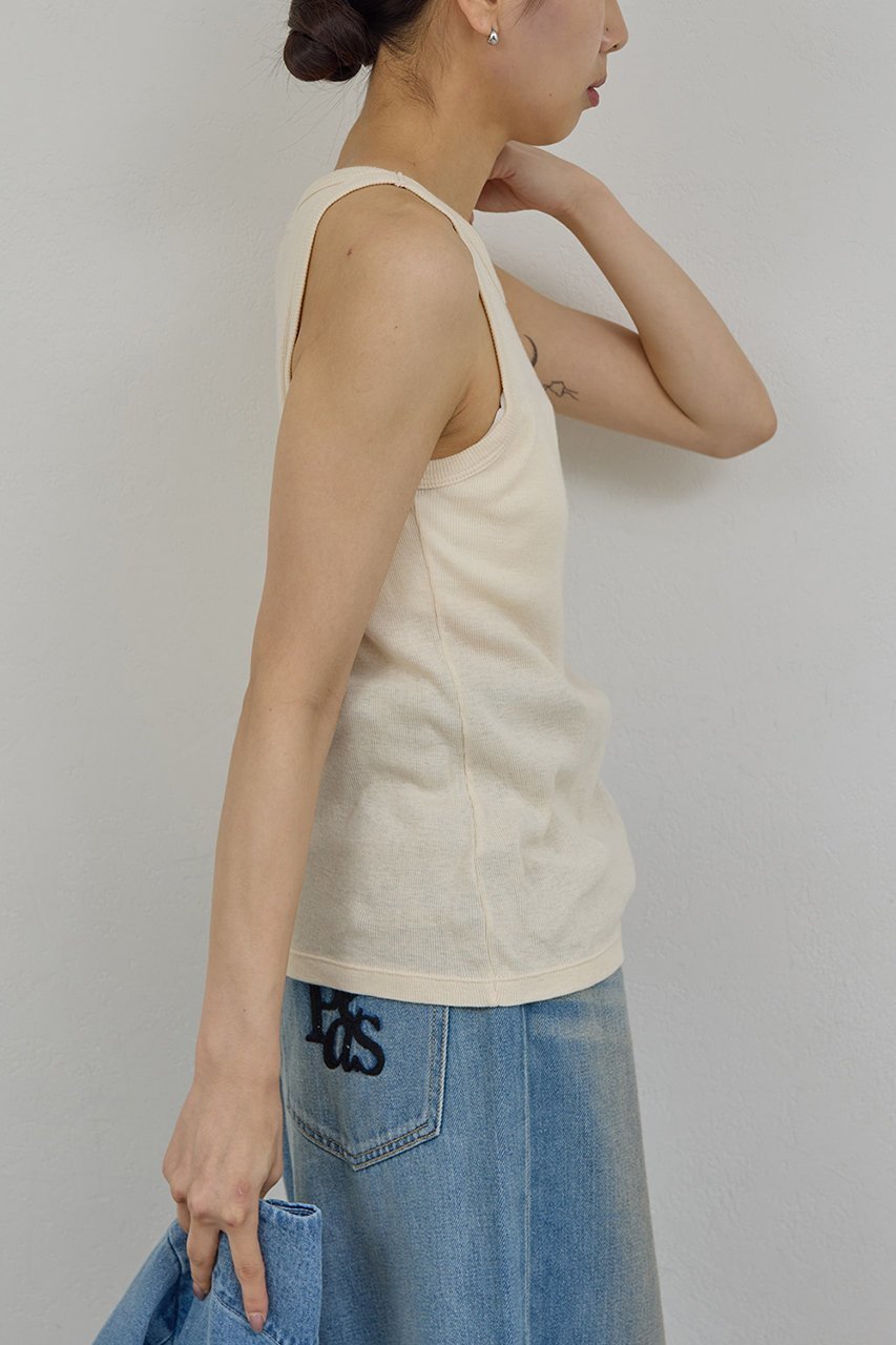 【ガリャルダガランテ/GALLARDAGALANTE】の【PEAS】カバーテレコタンク 人気、トレンドファッション・服の通販 founy(ファニー) ファッション Fashion レディースファッション Fashion for Women トップス・カットソー Cut & Sew Tops キャミソール&ノースリーブ Camisoles & Sleeveless Tops シャツ・ブラウス・オフィスカジュアル Elegant Blouses & Button-Ups ロングTシャツ・Tシャツ Longline T-Shirts & Tees カットソー・ベーシックTシャツ Cut-and-Sewn Tops / Stretch Tees & Basics 2026年 2026 おすすめ Recommended / Our Picks なめらか Smooth, Silky Texture インナー Innerwear キャミソール Camisole, Spaghetti Strap Top タンク Tank Top, Sleeveless Top 夏 Summer 春 Spring S/S・春夏 SS, Spring/Summer, Warm Season other-7|ID: prp329100004835334 ipo3291000000036043848