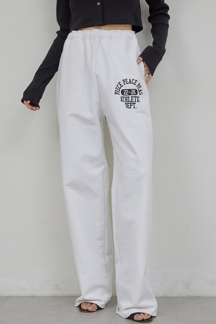 【ガリャルダガランテ/GALLARDAGALANTE】の【PEAS】スウェットパンツ インテリア・キッズ・メンズ・レディースファッション・服の通販 founy(ファニー) https://founy.com/ ファッション Fashion レディースファッション Fashion for Women パンツ Pants & Trousers 2026年 2026 おすすめ Recommended / Our Picks ジャケット Jacket, Outerwear ストレート Straight, Straight Cut プリント Print, Printed Pattern ミックス Mix, Mixed Style リラックス Relax, Relaxed Fit 夏 Summer 春 Spring S/S・春夏 SS, Spring/Summer, Warm Season |ID: prp329100004835338 ipo3291000000035221114