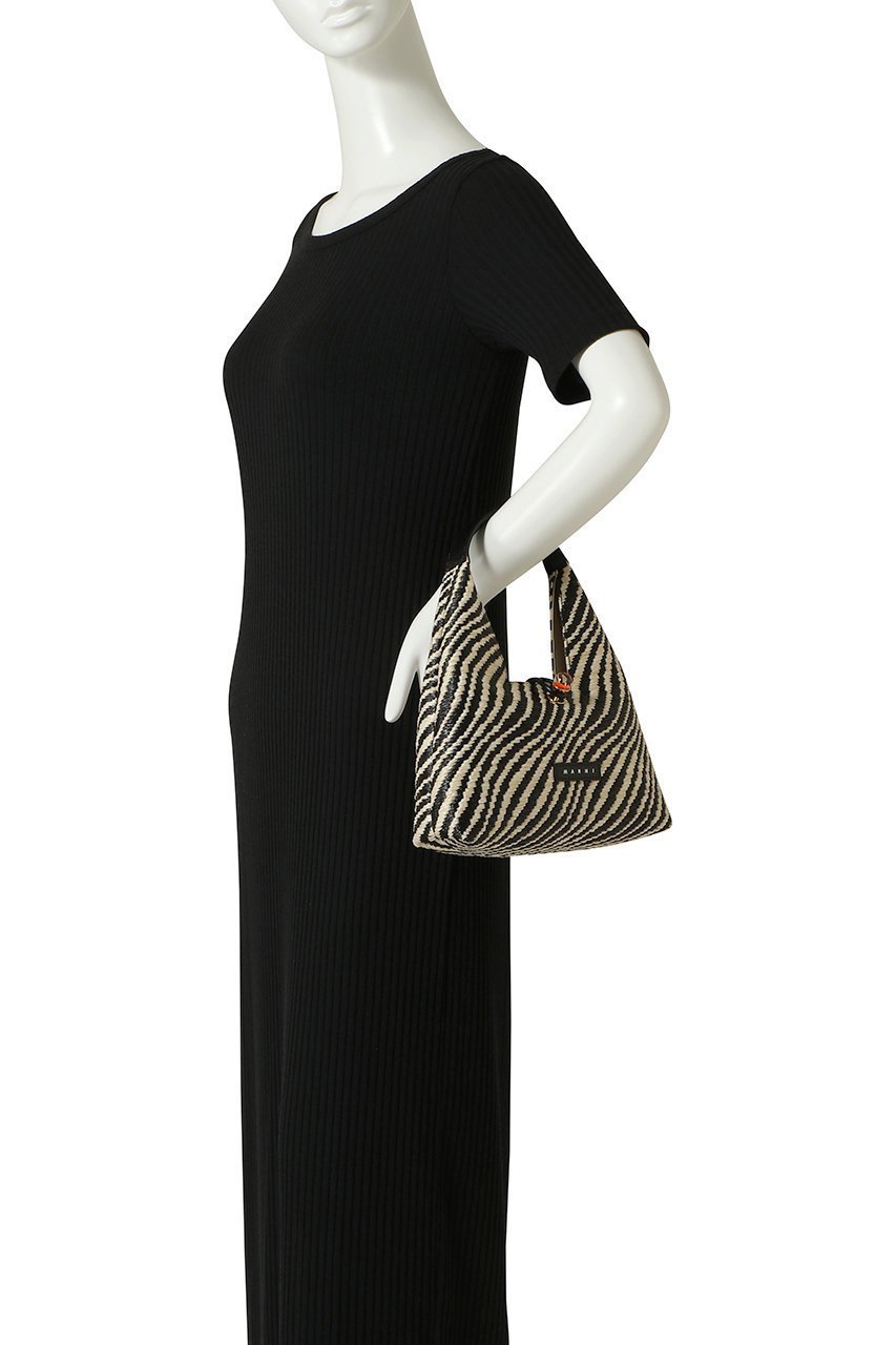 【マルニ/MARNI】のラフィアエフェクトミニハンドバッグ 人気、トレンドファッション・服の通販 founy(ファニー) 　ファッション　Fashion　レディースファッション　Fashion for Women　バッグ　Bags　フィット　Fit, Slim Fit　フォルム　Silhouette, Form　ラグジュアリー　Luxury, Elegant　ラフィア　Raffia, Natural Straw　夏　Summer　春　Spring　S/S・春夏　SS, Spring/Summer, Warm Season　other-2|ID: prp329100004835345 ipo3291000000036888519