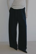 【エトレトウキョウ/ETRE TOKYO】のクリーンスウェットパンツ 人気、トレンドファッション・服の通販 founy(ファニー) ファッション Fashion レディースファッション Fashion for Women パンツ Pants & Trousers 春 Spring スウェット / スエット Sweatshirt, Sweatwear ストレート Straight, Straight Cut スピンドル Spindle, Drawcord スラックス Slacks, Dress Pants フロント Front, Front Design S/S・春夏 SS, Spring/Summer, Warm Season 夏 Summer エレガント 上品 Elegant 2026年 2026 thumbnail ネイビー|ID: prp329100004835358 ipo3291000000035221274