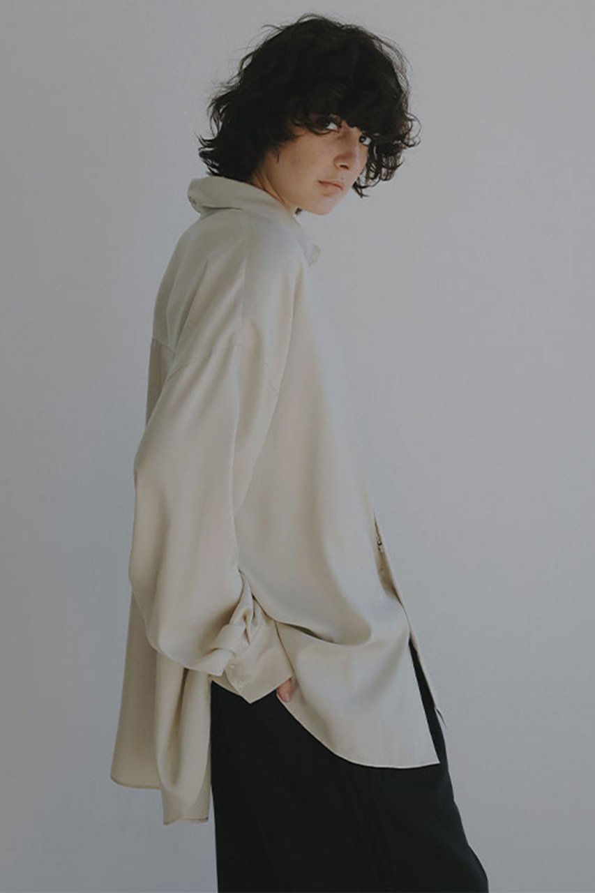 【エトレトウキョウ/ETRE TOKYO】のキュプラネクタイオーバーサイズシャツ 人気、トレンドファッション・服の通販 founy(ファニー) 　ファッション　Fashion　レディースファッション　Fashion for Women　トップス・カットソー　Cut & Sew Tops　シャツ・ブラウス・オフィスカジュアル　Elegant Blouses & Button-Ups　春　Spring　カフス　Cuff Design　キュプラ　Cupro, Eco Fabric　シンプル　Simple, Minimal　スリーブ　Sleeve, Long Sleeve / Short Sleeve　とろみ　Fluid, Flowy Fabric　ドレープ　Drape, Draping Fabric　なめらか　Smooth, Silky Texture　フロント　Front, Front Design　ポケット　Pocket, Pocket Detail　リラックス　Relax, Relaxed Fit　ロング　Long, Long-Length　S/S・春夏　SS, Spring/Summer, Warm Season　夏　Summer　エレガント 上品　Elegant　2026年　2026　other-2|ID: prp329100004835361 ipo3291000000035875039