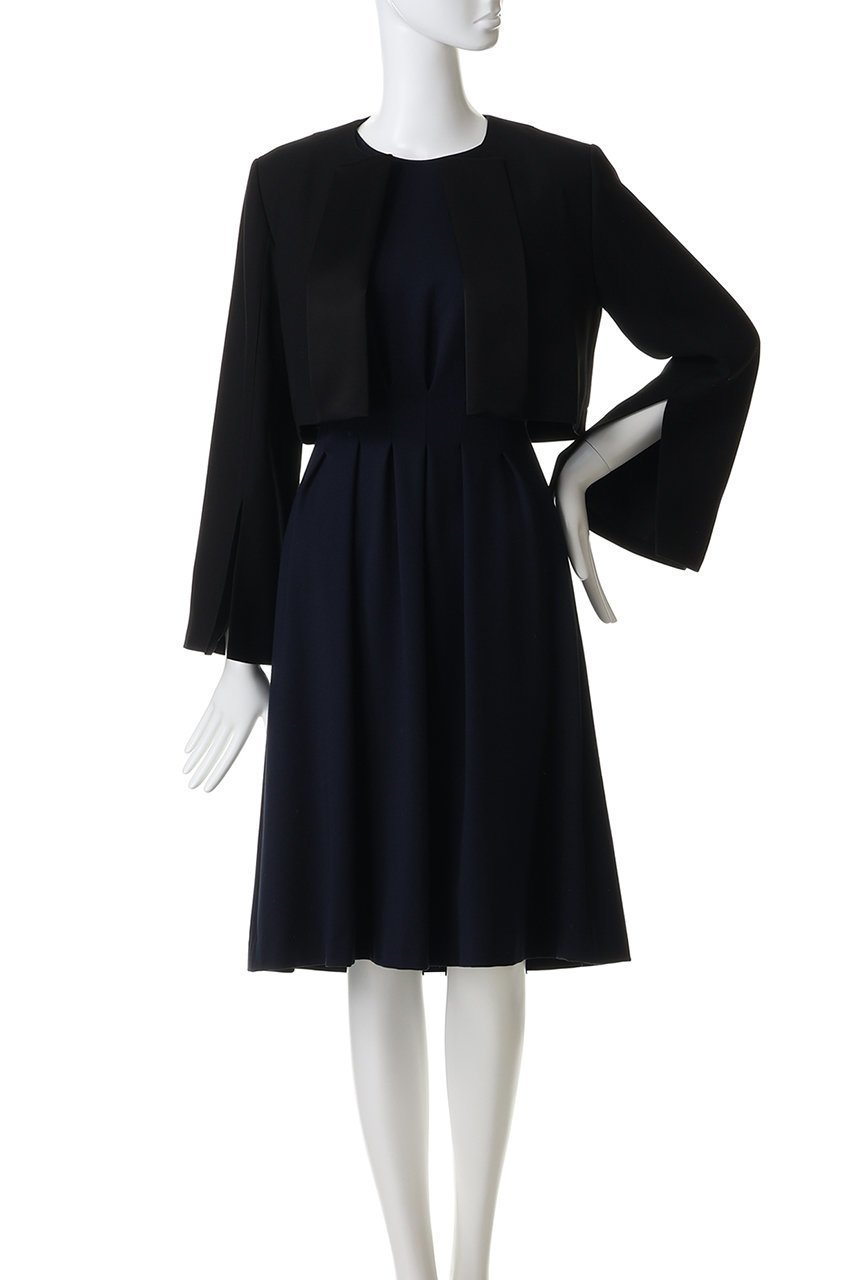 【アルアバイル/allureville】のノーカラーボレロジャケット 人気、トレンドファッション・服の通販 founy(ファニー) 　ファッション　Fashion　レディースファッション　Fashion for Women　アウター　Coat / Outerwear Collection　レディースジャケット・軽アウター　Jackets　ボレロ・ショート丈ジャケット / ドレス羽織りに　Boleros & Short Jackets　クロップド　Cropped, Short Length　サテン　Satin, Glossy Fabric　ジャケット　Jacket, Outerwear　スリット　Slit, Slit Detail　フェミニン　Feminine, Girly　ボレロ　Bolero, Short Cardigan　再入荷　Restock / Back in Stock　other-2|ID: prp329100004836420 ipo3291000000036845163