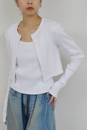 【ガリャルダガランテ/GALLARDAGALANTE】の【PEAS】コットンシルクカーディガン 人気、トレンドファッション・服の通販 founy(ファニー) ファッション Fashion レディースファッション Fashion for Women トップス・カットソー Cut & Sew Tops ニット Knit Tops & Sweaters カーディガン・羽織り Layered Style Cardigans 2026年 2026 おすすめ Recommended / Our Picks なめらか Smooth, Silky Texture アンサンブル Ensemble Set カーディガン Cardigan, Knitwear クロップド Cropped, Short Length シルク Silk, 100% Silk トレンド Trend, Trending Now バランス Balance, Style Balance ロング Long, Long-Length ワイド Wide, Wide Fit 夏 Summer 春 Spring S/S・春夏 SS, Spring/Summer, Warm Season |ID:prp329100004836428