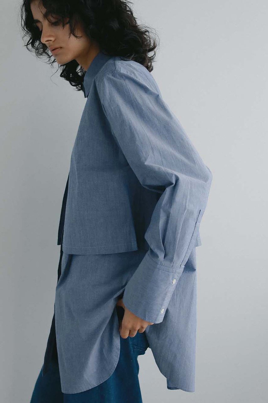 【ハー/HER.】の【1/22 12:00販売開始】レイヤードデザインシャツ 人気、トレンドファッション・服の通販 founy(ファニー) 　ファッション　Fashion　レディースファッション　Fashion for Women　トップス・カットソー　Cut & Sew Tops　シャツ・ブラウス・オフィスカジュアル　Elegant Blouses & Button-Ups　2026年　2026　おすすめ　Recommended / Our Picks　スリーブ　Sleeve, Long Sleeve / Short Sleeve　ダンガリー　Dungaree, Chambray　パッチ　Patch, Appliqué　ベーシック　Basic, Essential　レギュラー　Regular, Standard Fit　ロング　Long, Long-Length　夏　Summer　春　Spring　S/S・春夏　SS, Spring/Summer, Warm Season　other-8|ID: prp329100004837002 ipo3291000000035238841