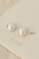 【ガリャルダガランテ/GALLARDAGALANTE】の【2.718】メタルボールスタッドピアス 人気、トレンドファッション・服の通販 founy(ファニー) ファッション Fashion レディースファッション Fashion for Women ジュエリー Jewelry ファッションリング Fashion Rings イヤリング・フープ・ドロップタイプ Hoop, Drop & Clip Earrings 2026年 2026 おすすめ Recommended / Our Picks イヤリング Earrings シンプル Simple, Minimal ジュエリー Jewelry, Accessories 夏 Summer 定番 Standard, Basic Item 春 Spring S/S・春夏 SS, Spring/Summer, Warm Season thumbnail 925シルバー|ID: prp329100004837666 ipo3291000000035247711