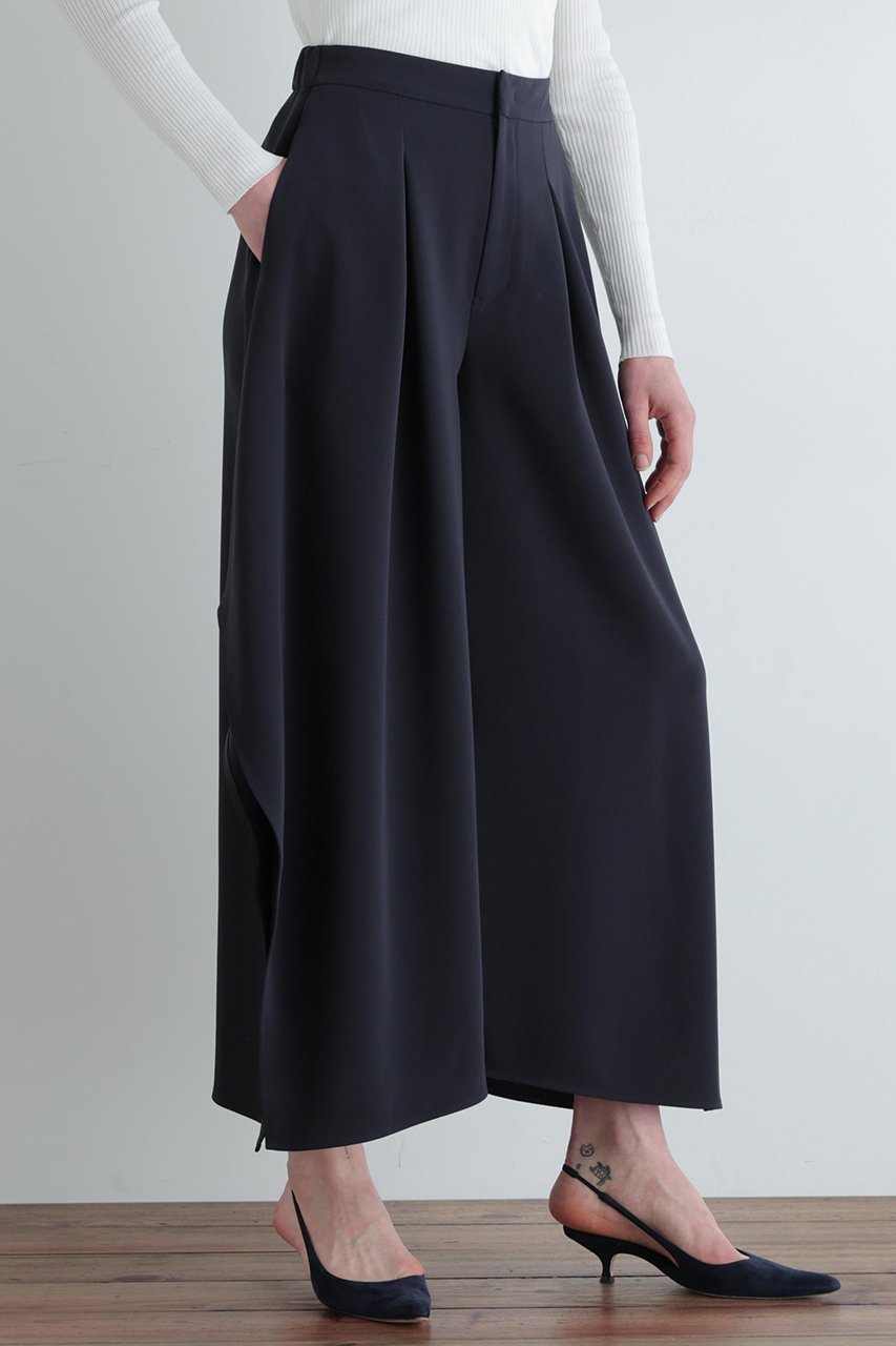 【ル フィル/LE PHIL】のダブルクロススクエアパンツ 人気、トレンドファッション・服の通販 founy(ファニー) 　ファッション　Fashion　レディースファッション　Fashion for Women　パンツ　Pants & Trousers　カットソー　Cut and Sewn Top　サテン　Satin, Glossy Fabric　スクエア　Square, Square Shape　スタンダード　Standard, Basic　バランス　Balance, Style Balance　フォルム　Silhouette, Form　フロント　Front, Front Design　おすすめ　Recommended / Our Picks　新作・新入荷　New Arrivals / New In　other-4|ID: prp329100004837700 ipo3291000000035247975