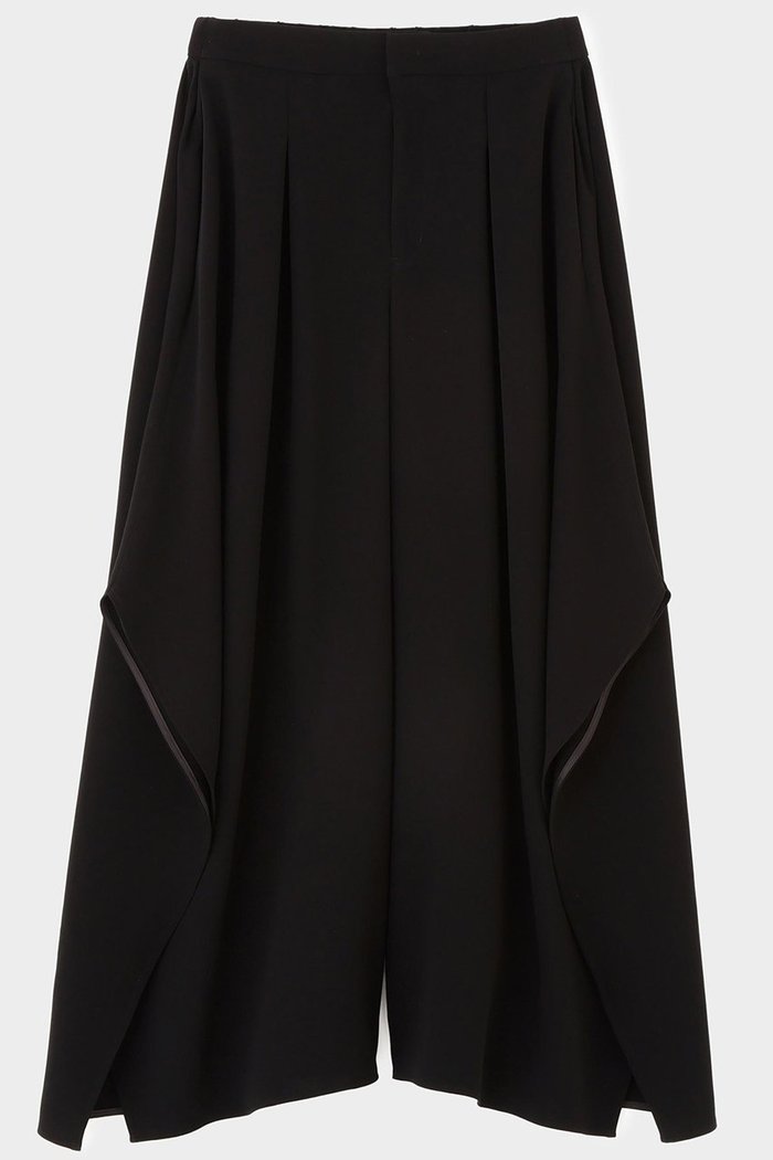 【ル フィル/LE PHIL】のダブルクロススクエアパンツ インテリア・キッズ・メンズ・レディースファッション・服の通販 founy(ファニー) https://founy.com/ ファッション Fashion レディースファッション Fashion for Women パンツ Pants & Trousers カットソー Cut and Sewn Top サテン Satin, Glossy Fabric スクエア Square, Square Shape スタンダード Standard, Basic バランス Balance, Style Balance フォルム Silhouette, Form フロント Front, Front Design おすすめ Recommended / Our Picks |ID: prp329100004837700 ipo3291000000035354527