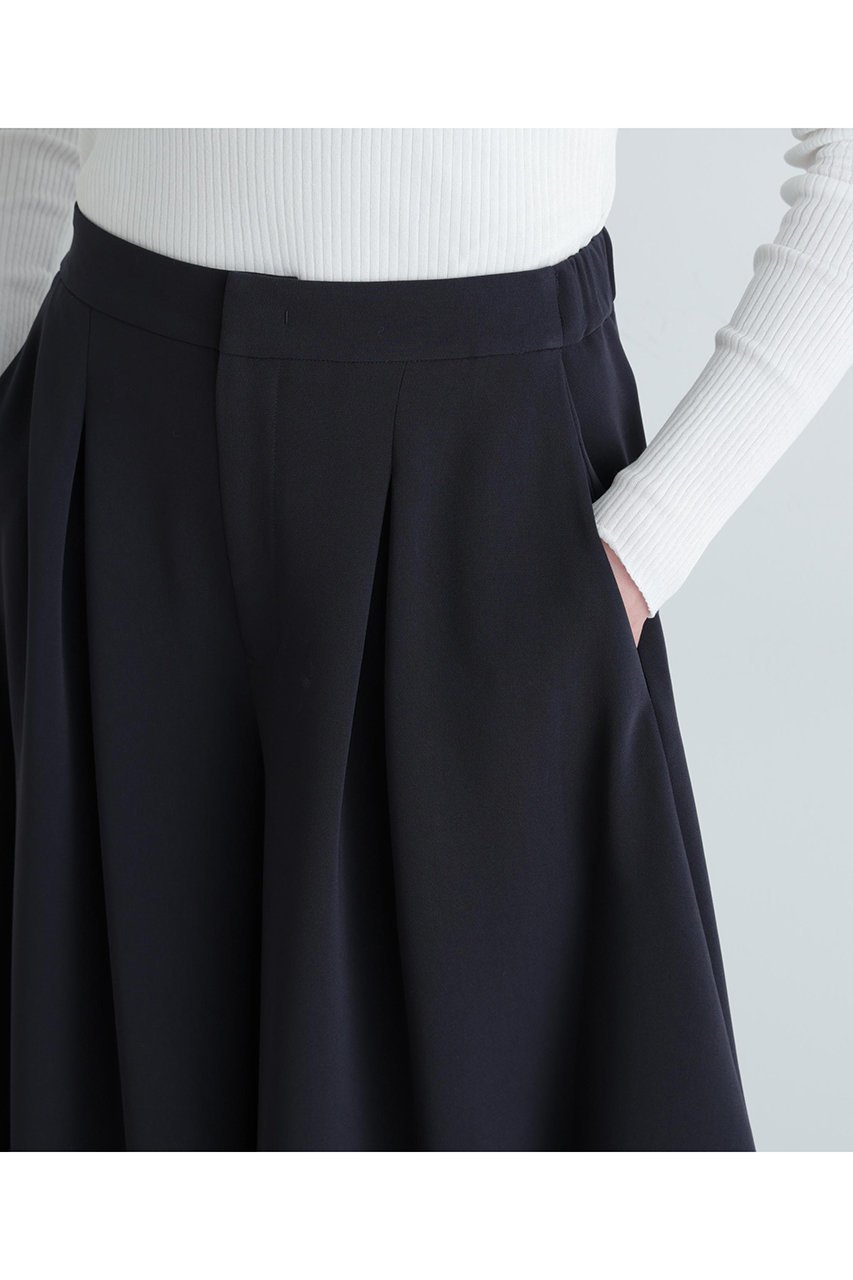 【ル フィル/LE PHIL】のダブルクロススクエアパンツ 人気、トレンドファッション・服の通販 founy(ファニー) 　ファッション　Fashion　レディースファッション　Fashion for Women　パンツ　Pants & Trousers　カットソー　Cut and Sewn Top　サテン　Satin, Glossy Fabric　スクエア　Square, Square Shape　スタンダード　Standard, Basic　バランス　Balance, Style Balance　フォルム　Silhouette, Form　フロント　Front, Front Design　おすすめ　Recommended / Our Picks　other-7|ID: prp329100004837700 ipo3291000000035435655