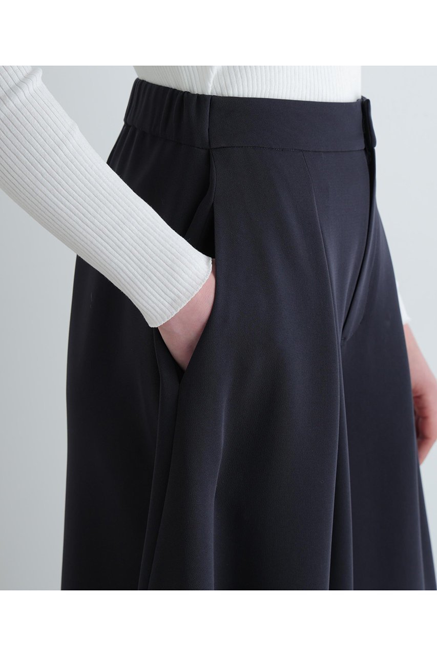 【ル フィル/LE PHIL】のダブルクロススクエアパンツ 人気、トレンドファッション・服の通販 founy(ファニー) 　ファッション　Fashion　レディースファッション　Fashion for Women　パンツ　Pants & Trousers　カットソー　Cut and Sewn Top　サテン　Satin, Glossy Fabric　スクエア　Square, Square Shape　スタンダード　Standard, Basic　バランス　Balance, Style Balance　フォルム　Silhouette, Form　フロント　Front, Front Design　おすすめ　Recommended / Our Picks　other-8|ID: prp329100004837700 ipo3291000000035435658