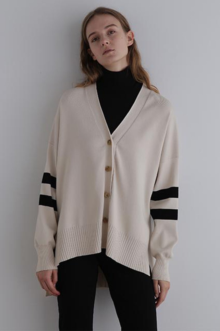 【ル フィル/LE PHIL】のオーバーサイズカーディガン 人気、トレンドファッション・服の通販 founy(ファニー) 　ファッション　Fashion　レディースファッション　Fashion for Women　トップス・カットソー　Cut & Sew Tops　ニット　Knit Tops & Sweaters　カーディガン・羽織り　Layered Style Cardigans　カジュアルプルオーバー・ニットトップス　Pullovers & Knit Tops / Casual Pullovers　カーディガン　Cardigan, Knitwear　スポーティ　Sporty, Casual Athletic　ベーシック　Basic, Essential　再入荷　Restock / Back in Stock　other-2|ID: prp329100004837732 ipo3291000000036162722