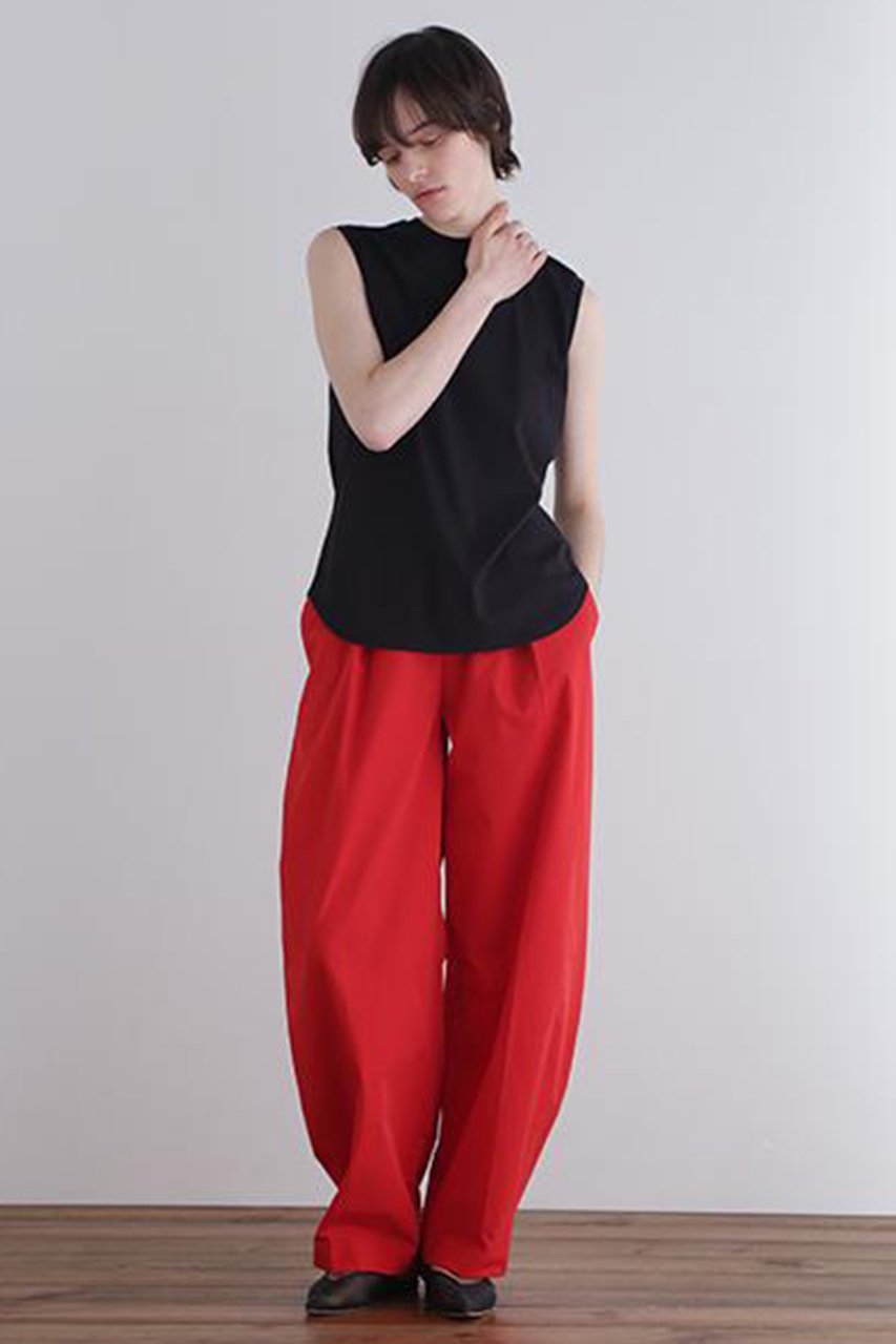 【ル フィル/LE PHIL】のシルキースムースノースリーブ 人気、トレンドファッション・服の通販 founy(ファニー) 　ファッション　Fashion　レディースファッション　Fashion for Women　トップス・カットソー　Cut & Sew Tops　キャミソール&ノースリーブ　Camisoles & Sleeveless Tops　シャツ・ブラウス・オフィスカジュアル　Elegant Blouses & Button-Ups　ロングTシャツ・Tシャツ　Longline T-Shirts & Tees　カットソー・ベーシックTシャツ　Cut-and-Sewn Tops / Stretch Tees & Basics　インナー　Innerwear　キャミソール　Camisole, Spaghetti Strap Top　シンプル　Simple, Minimal　ストレッチ　Stretch, Stretchy Fabric　タンク　Tank Top, Sleeveless Top　ノースリーブ　Sleeveless, No-Sleeve　ベーシック　Basic, Essential　ミックス　Mix, Mixed Style　other-3|ID: prp329100004837760 ipo3291000000035850372