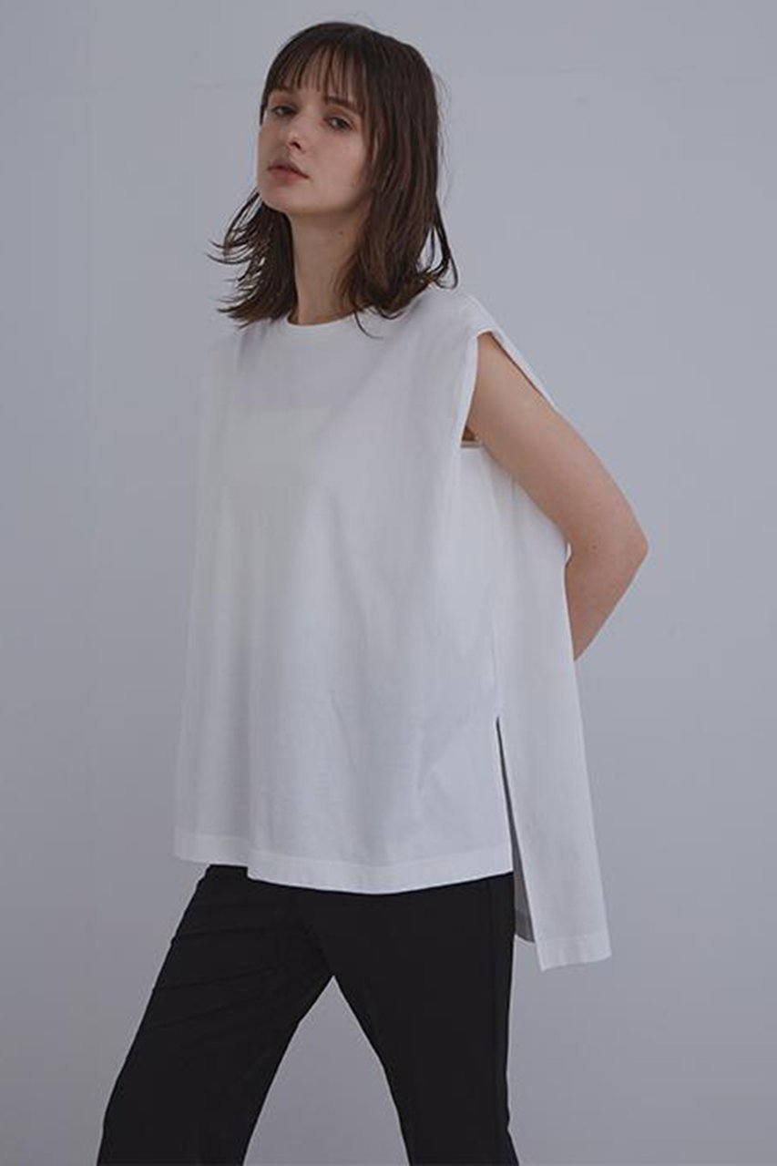 【ル フィル/LE PHIL】のシルキースムースノースリーブT 人気、トレンドファッション・服の通販 founy(ファニー) 　ファッション　Fashion　レディースファッション　Fashion for Women　トップス・カットソー　Cut & Sew Tops　キャミソール&ノースリーブ　Camisoles & Sleeveless Tops　シャツ・ブラウス・オフィスカジュアル　Elegant Blouses & Button-Ups　ロングTシャツ・Tシャツ　Longline T-Shirts & Tees　カットソー・ベーシックTシャツ　Cut-and-Sewn Tops / Stretch Tees & Basics　おすすめ　Recommended / Our Picks　カットソー　Cut and Sewn Top　キャミソール　Camisole, Spaghetti Strap Top　タンク　Tank Top, Sleeveless Top　ドレープ　Drape, Draping Fabric　フォルム　Silhouette, Form　other-2|ID: prp329100004837762 ipo3291000000035354642