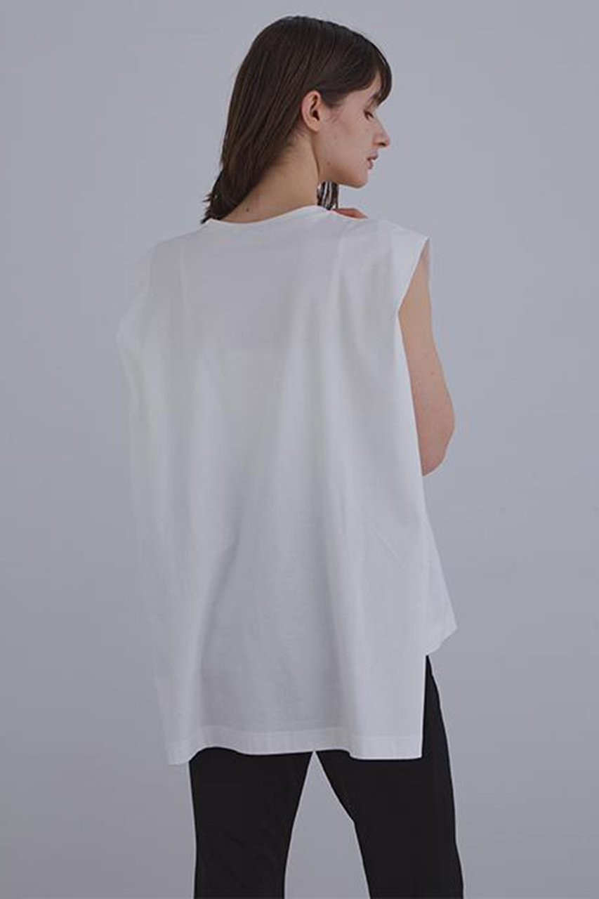 【ル フィル/LE PHIL】のシルキースムースノースリーブT 人気、トレンドファッション・服の通販 founy(ファニー) 　ファッション　Fashion　レディースファッション　Fashion for Women　トップス・カットソー　Cut & Sew Tops　キャミソール&ノースリーブ　Camisoles & Sleeveless Tops　シャツ・ブラウス・オフィスカジュアル　Elegant Blouses & Button-Ups　ロングTシャツ・Tシャツ　Longline T-Shirts & Tees　カットソー・ベーシックTシャツ　Cut-and-Sewn Tops / Stretch Tees & Basics　おすすめ　Recommended / Our Picks　カットソー　Cut and Sewn Top　キャミソール　Camisole, Spaghetti Strap Top　タンク　Tank Top, Sleeveless Top　ドレープ　Drape, Draping Fabric　フォルム　Silhouette, Form　other-4|ID: prp329100004837762 ipo3291000000035354644