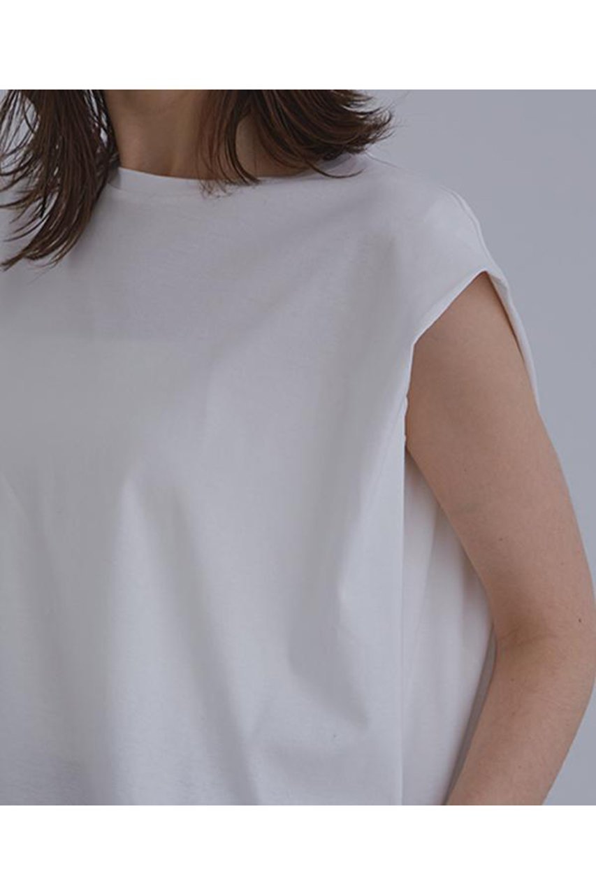 【ル フィル/LE PHIL】のシルキースムースノースリーブT 人気、トレンドファッション・服の通販 founy(ファニー) 　ファッション　Fashion　レディースファッション　Fashion for Women　トップス・カットソー　Cut & Sew Tops　キャミソール&ノースリーブ　Camisoles & Sleeveless Tops　シャツ・ブラウス・オフィスカジュアル　Elegant Blouses & Button-Ups　ロングTシャツ・Tシャツ　Longline T-Shirts & Tees　カットソー・ベーシックTシャツ　Cut-and-Sewn Tops / Stretch Tees & Basics　おすすめ　Recommended / Our Picks　カットソー　Cut and Sewn Top　キャミソール　Camisole, Spaghetti Strap Top　タンク　Tank Top, Sleeveless Top　ドレープ　Drape, Draping Fabric　フォルム　Silhouette, Form　other-6|ID: prp329100004837762 ipo3291000000035354646