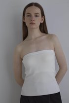 【ル フィル/LE PHIL】のニットビスチェ 人気、トレンドファッション・服の通販 founy(ファニー) ファッション Fashion レディースファッション Fashion for Women トップス・カットソー Cut & Sew Tops ニット Knit Tops & Sweaters カジュアルプルオーバー・ニットトップス Pullovers & Knit Tops / Casual Pullovers ビスチェ Bustiers & Corset Tops / Layered Bustier Style おすすめ Recommended / Our Picks インナー Innerwear シンプル Simple, Minimal ジャケット Jacket, Outerwear スタンダード Standard, Basic ストレッチ Stretch, Stretchy Fabric ビスチェ Bustier, Corset Top フィット Fit, Slim Fit thumbnail ホワイト|ID: prp329100004837777 ipo3291000000035248662