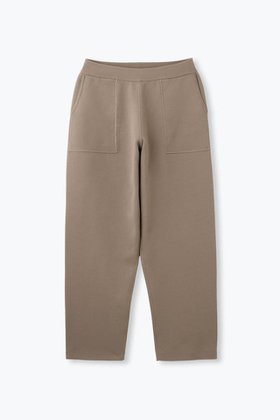 【レリル/lelill】 ハイテクニット/テーパードシルエットパンツ人気、トレンドファッション・服の通販 founy(ファニー) ファッション Fashion レディースファッション Fashion for Women パンツ Pants & Trousers ジャケット Jacket, Outerwear セットアップ Set-Up, Coordinated Outfit テーパード Tapered, Tapered Pants ドローコード Drawcord, Drawstring Cord 冬 Winter / This Winter おすすめ Recommended / Our Picks 新作・新入荷 New Arrivals / New In |ID:prp329100004837778