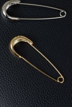 【ガリャルダガランテ/GALLARDAGALANTE】のプランプピン 人気、トレンドファッション・服の通販 founy(ファニー) ファッション Fashion レディースファッション Fashion for Women 2026年 2026 シンプル Simple, Minimal ジャケット Jacket, Outerwear フォルム Silhouette, Form ブローチ Brooch, Pin Brooch ループ Loop, Loop Knit ワンポイント One Point, Statement Accent 夏 Summer 春 Spring S/S・春夏 SS, Spring/Summer, Warm Season thumbnail ゴールド|ID: prp329100004838619 ipo3291000000035671514