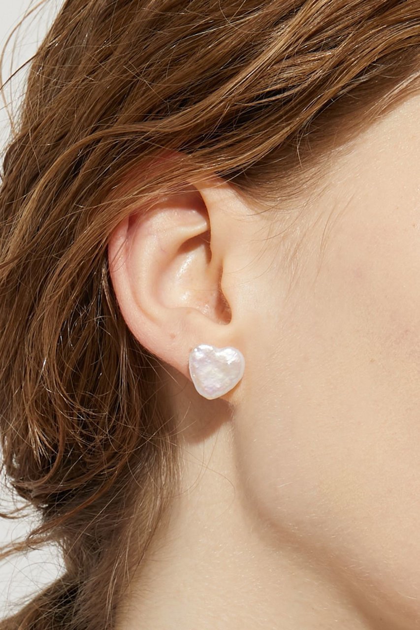 【アルティーダ ウード/ARTIDA OUD】の【1/29 0:00販売開始】basic K10 ハートパール スタッド シングル ピアス(片耳用) 人気、トレンドファッション・服の通販 founy(ファニー) 　ファッション　Fashion　レディースファッション　Fashion for Women　ジュエリー　Jewelry　ファッションリング　Fashion Rings　イヤリング・フープ・ドロップタイプ　Hoop, Drop & Clip Earrings　2026年　2026　イヤリング　Earrings　エレガント 上品　Elegant　シェイプ　Shape, Slim Fit　シンプル　Simple, Minimal　パール　Pearl, Pearl Accent　フォルム　Silhouette, Form　夏　Summer　春　Spring　S/S・春夏　SS, Spring/Summer, Warm Season　片耳　One-Ear, Single Earring　other-6|ID: prp329100004838623 ipo3291000000035258798