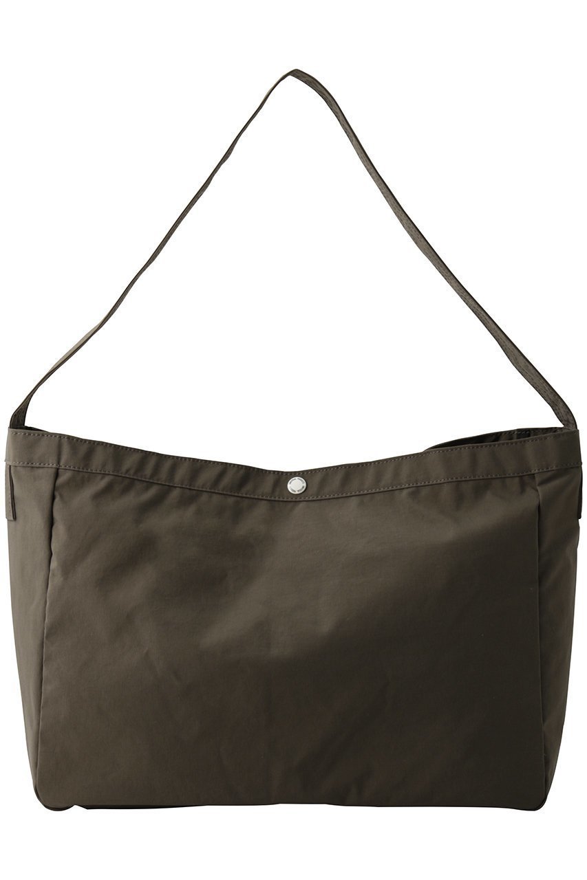 【ユニバーサルプロダクツ/UNIVERSAL PRODUCTS】の【UNISEX】NEWS BAG インテリア・キッズ・メンズ・レディースファッション・服の通販 founy(ファニー) 　ファッション　Fashion　レディースファッション　Fashion for Women　バッグ　Bags　2026年　2026　ユニセックス　Unisex, Genderless　スクエア　Square, Square Shape　フォルム　Silhouette, Form　ワーク　Workwear, Utility Style　夏　Summer　定番　Standard, Basic Item　旅行　Travel　春　Spring　S/S・春夏　SS, Spring/Summer, Warm Season　ビジネス 仕事 通勤　Business / Work / Commuting　KHAKI|ID: prp329100004838641 ipo3291000000035775542