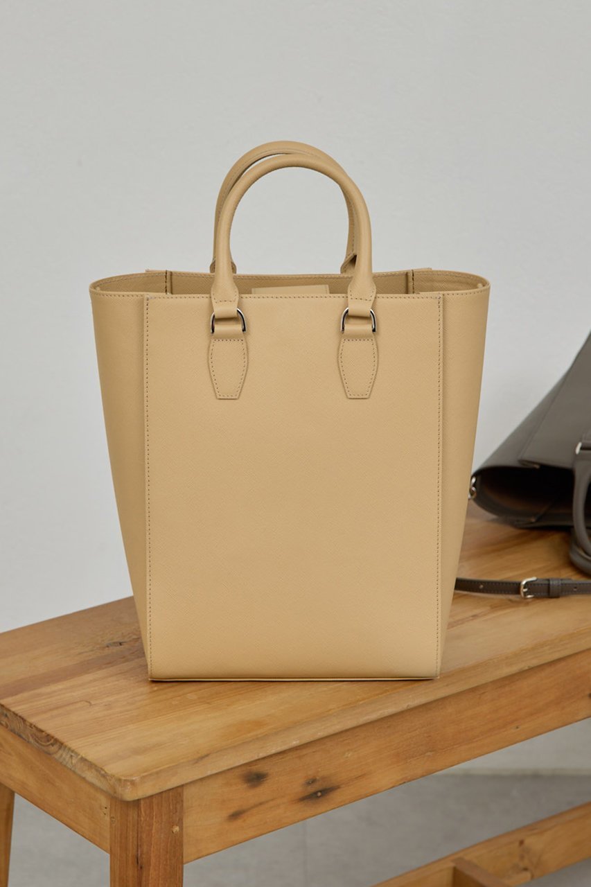 【ガリャルダガランテ/GALLARDAGALANTE】の【2.718】エンボストートBAG インテリア・キッズ・メンズ・レディースファッション・服の通販 founy(ファニー) 　ファッション　Fashion　レディースファッション　Fashion for Women　バッグ　Bags　2026年　2026　シンプル　Simple, Minimal　スタイリッシュ　Stylish, Fashionable　ビジネス 仕事 通勤　Business / Work / Commuting　ラップ　Wrap, Wrap Design　夏　Summer　春　Spring　S/S・春夏　SS, Spring/Summer, Warm Season　ベージュ|ID: prp329100004838667 ipo3291000000035259226