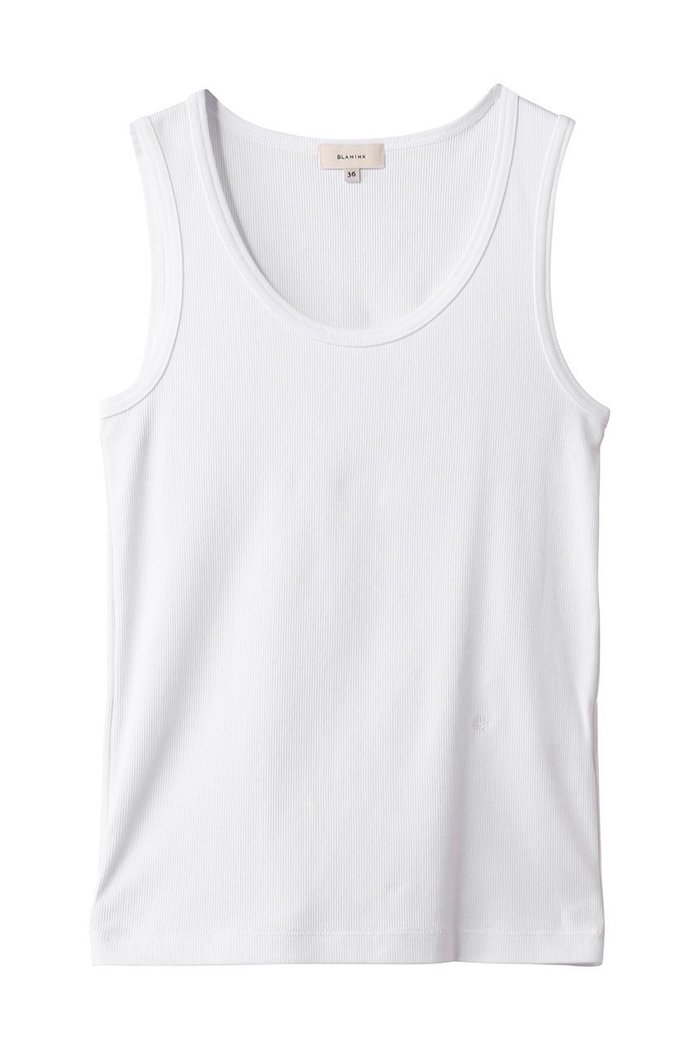 【ブラミンク/BLAMINK】の【BLMK】リブタンクトップ インテリア・キッズ・メンズ・レディースファッション・服の通販 founy(ファニー) https://founy.com/ ファッション Fashion レディースファッション Fashion for Women トップス・カットソー Cut & Sew Tops キャミソール&ノースリーブ Camisoles & Sleeveless Tops シャツ・ブラウス・オフィスカジュアル Elegant Blouses & Button-Ups ロングTシャツ・Tシャツ Longline T-Shirts & Tees カットソー・ベーシックTシャツ Cut-and-Sewn Tops / Stretch Tees & Basics 2026年 2026 インナー Innerwear キャミソール Camisole, Spaghetti Strap Top コンパクト Compact, Small Size タンク Tank Top, Sleeveless Top フィット Fit, Slim Fit ベーシック Basic, Essential 夏 Summer 定番 Standard, Basic Item 春 Spring S/S・春夏 SS, Spring/Summer, Warm Season |ID: prp329100004838710 ipo3291000000035259591