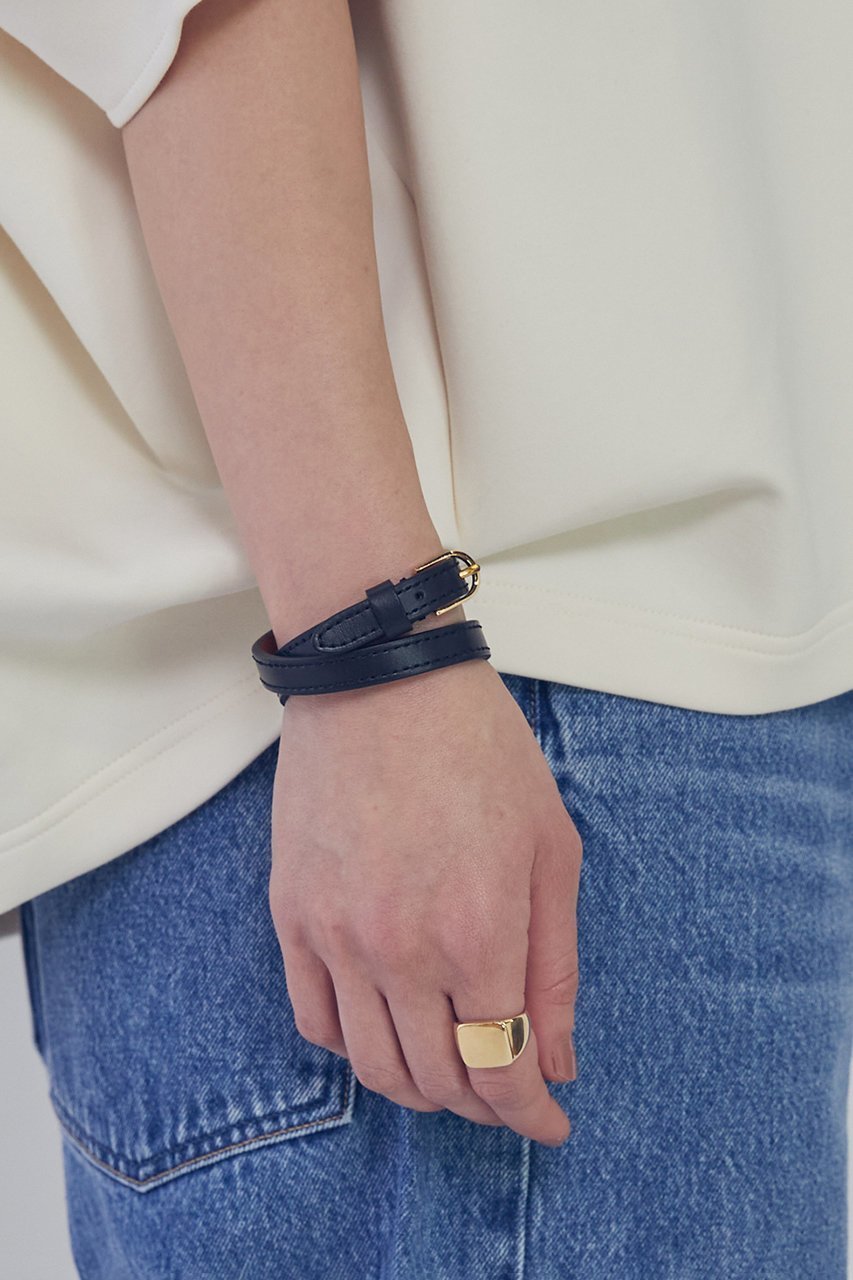 【プルミエ アロンディスモン/1er Arrondissement】の【MARY AL TERNA】ブレスレット 人気、トレンドファッション・服の通販 founy(ファニー) 　ファッション　Fashion　レディースファッション　Fashion for Women　ジュエリー　Jewelry　チェーン＆カフブレスレット　Cuff & Chain Bracelets　バングル・カフブレスレット　Bangles & Cuff Bracelets　2026年　2026　なめらか　Smooth, Silky Texture　アクセサリー　Fashion Accessories　クラシック　Classic, Timeless Style　シンプル　Simple, Minimal　ブレスレット　Bracelet, Wristband　エレガント 上品　Elegant　夏　Summer　春　Spring　S/S・春夏　SS, Spring/Summer, Warm Season　other-6|ID: prp329100004838754 ipo3291000000035549968