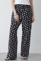 【ウィムガゼット/Whim Gazette】の【THE PAUSE】フラワージャガードパンツ 人気、トレンドファッション・服の通販 founy(ファニー) ファッション Fashion レディースファッション Fashion for Women パンツ Pants & Trousers 2026年 2026 イエロー Yellow オーガンジー Organza Fabric シアー Sheer, See-Through シンプル Simple, Minimal ジャカード／ジャガード Jacquard, Woven Pattern フラワー Flower, Floral 夏 Summer 春 Spring S/S・春夏 SS, Spring/Summer, Warm Season |ID:prp329100004838779