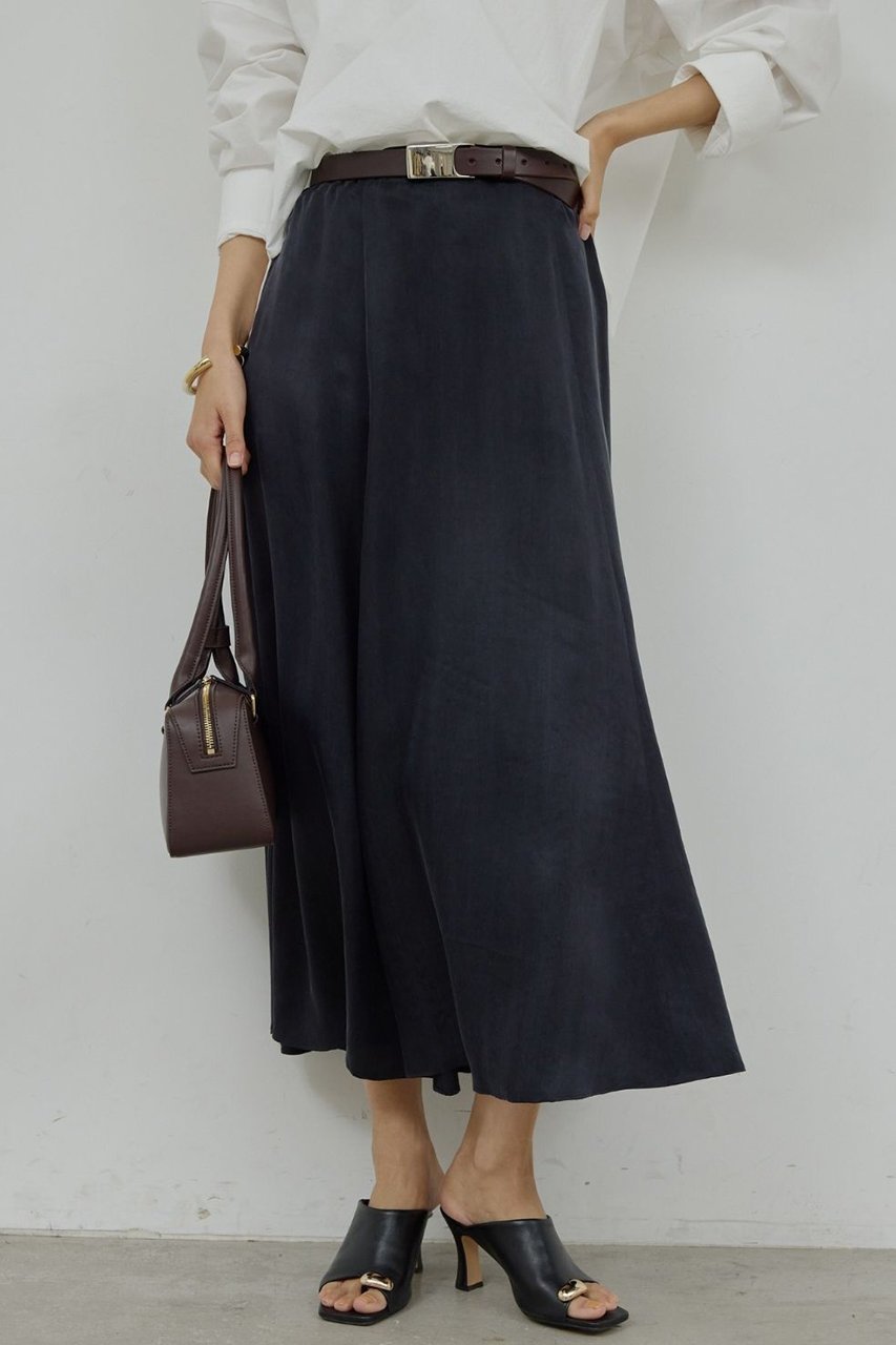 【ガリャルダガランテ/GALLARDAGALANTE】の【セットアップ対応】キュプラフレアスカート 人気、トレンドファッション・服の通販 founy(ファニー) 　ファッション　Fashion　レディースファッション　Fashion for Women　セットアップ　Matching Sets　スカート・ミニ/ミディ/マキシ　Skirts / Mini, Midi & Maxi Skirts　スカート　Skirts　Aライン・フレアスカート　A-Line & Flared Skirts　ロングスカート　Long Skirts / Maxi & Midi Skirts　2026年　2026　おすすめ　Recommended / Our Picks　エレガント 上品　Elegant　セットアップ　Set-Up, Coordinated Outfit　フレア　Flare, Flared　ロング　Long, Long-Length　夏　Summer　春　Spring　S/S・春夏　SS, Spring/Summer, Warm Season　other-6|ID: prp329100004838782 ipo3291000000035260471