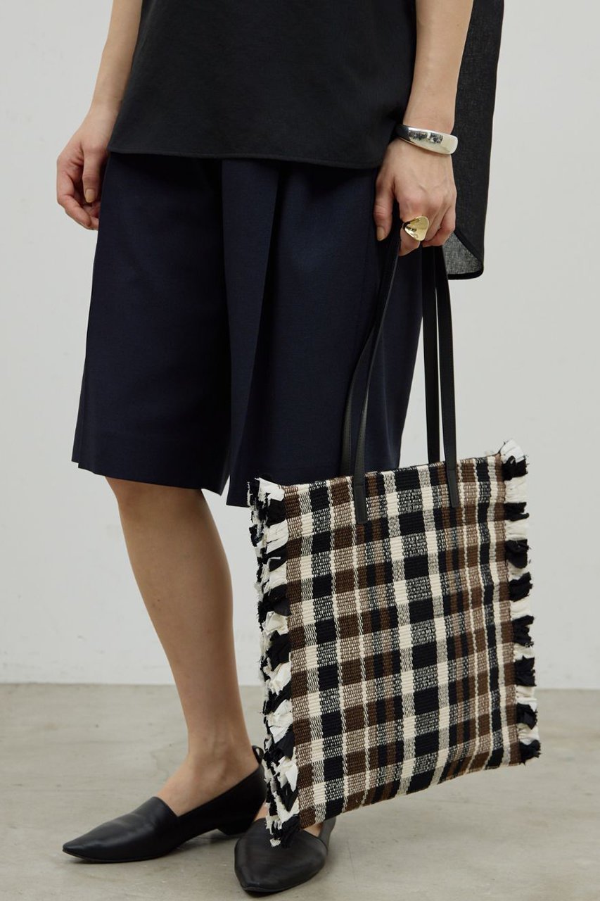 【ガリャルダガランテ/GALLARDAGALANTE】の【Jhuri Shate】ラグトート インテリア・キッズ・メンズ・レディースファッション・服の通販 founy(ファニー) 　ファッション　Fashion　レディースファッション　Fashion for Women　バッグ　Bags　キャップ&ハット　Hats & Caps　2026年　2026　ジュート　Jute, Natural Fiber　チェック　Check, Plaid, Tartan　フリンジ　Fringe, Tassel　夏　Summer　春　Spring　S/S・春夏　SS, Spring/Summer, Warm Season　ブラック|ID: prp329100004838784 ipo3291000000035260485