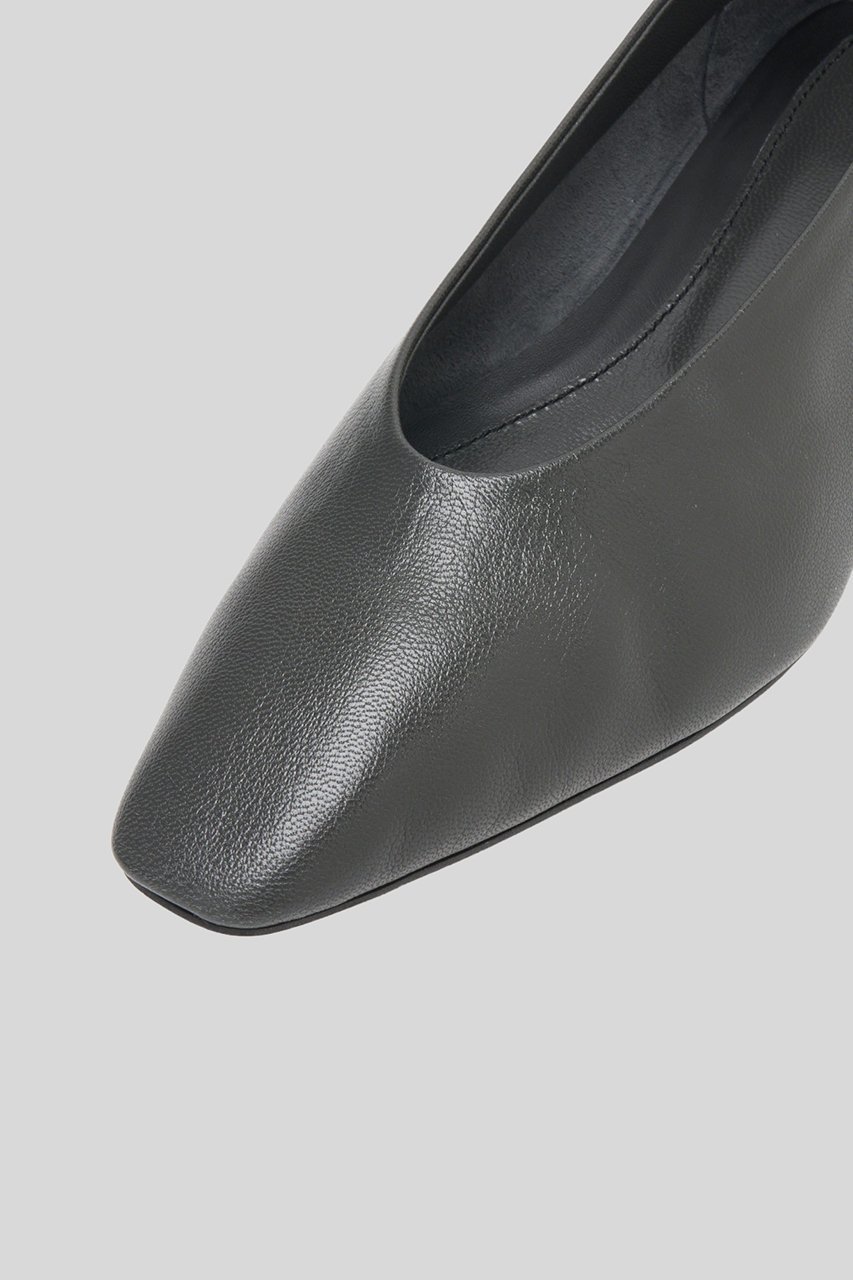 【イロット/IIROT】のカバーフラットシューズ 人気、トレンドファッション・服の通販 founy(ファニー) 　ファッション　Fashion　レディースファッション　Fashion for Women　2026年　2026　シューズ　Shoes, Footwear　シンプル　Simple, Minimal　フィット　Fit, Slim Fit　フラット　Flat, Flat Shoes　モダン　Modern, Contemporary　ライニング　Inner Lining, Inner Fabric, Lined　夏　Summer　春　Spring　S/S・春夏　SS, Spring/Summer, Warm Season　other-6|ID: prp329100004840556 ipo3291000000036030907