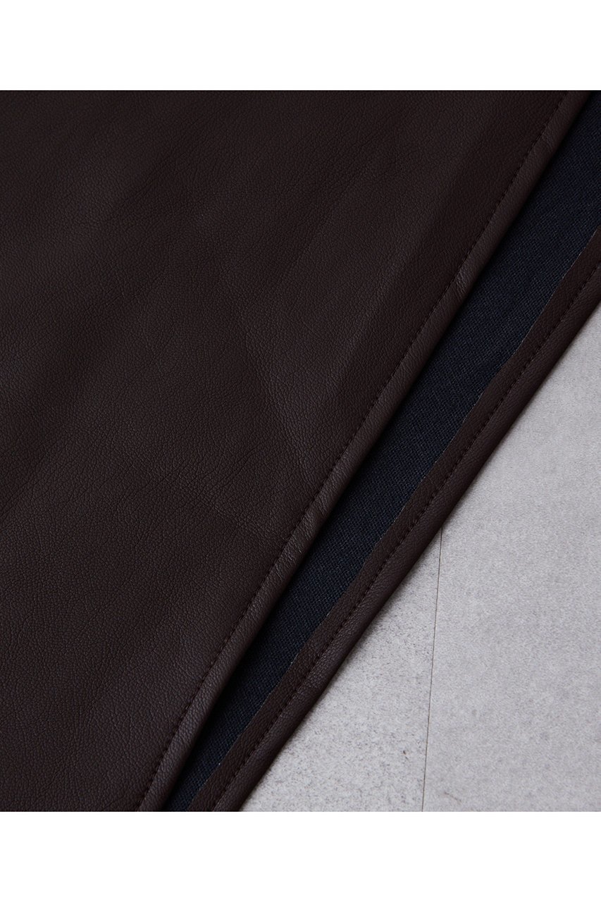 【ウィムガゼット/Whim Gazette】の【THE PAUSE】フェイクレザースカーフ 人気、トレンドファッション・服の通販 founy(ファニー) 　ファッション　Fashion　レディースファッション　Fashion for Women　ストール　Soft & Warm Scarves　マフラー・スヌード / 冬小物の定番　Scarves & Mufflers　2026年　2026　グラデーション　Gradient, Ombre　スカーフ　Scarf, Neckwear　ストール　Stole, Wrap　フェイクレザー　Faux Leather, PU Leather　マフラー　Scarf, Muffler　ワーク　Workwear, Utility Style　ヴィンテージ　Vintage Style　エレガント 上品　Elegant　夏　Summer　春　Spring　S/S・春夏　SS, Spring/Summer, Warm Season　other-3|ID: prp329100004840562 ipo3291000000036142466