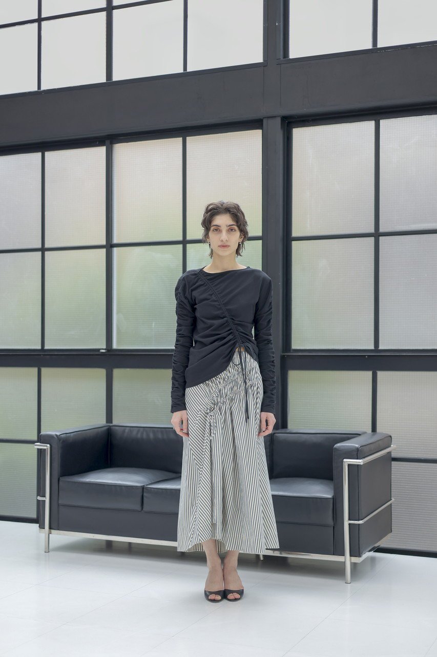 【マーレット/MERLETTE】のSABINE アシンメトリーギャザーストライプスカート 人気、トレンドファッション・服の通販 founy(ファニー) 　ファッション　Fashion　レディースファッション　Fashion for Women　スカート　Skirts　ロングスカート　Long Skirts / Maxi & Midi Skirts　2026年　2026　アシンメトリー　Asymmetrical Style　ギャザー　Gathered, Ruffled　ストライプ　Stripe, Striped Pattern　モダン　Modern, Contemporary　リラックス　Relax, Relaxed Fit　ロング　Long, Long-Length　夏　Summer　春　Spring　S/S・春夏　SS, Spring/Summer, Warm Season　other-6|ID: prp329100004840591 ipo3291000000036168267