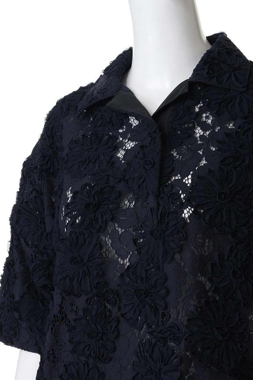 【ヌメロ ヴェントゥーノ/N°21】のフラワーエンブロイダリーポロシャツ 人気、トレンドファッション・服の通販 founy(ファニー) 　ファッション　Fashion　レディースファッション　Fashion for Women　トップス・カットソー　Cut & Sew Tops　シャツ・ブラウス・オフィスカジュアル　Elegant Blouses & Button-Ups　ポロシャツ・きれいめカジュアル　Smart-Casual Polo Tops　2026年　2026　スポーティ　Sporty, Casual Athletic　スリーブ　Sleeve, Long Sleeve / Short Sleeve　フォルム　Silhouette, Form　フラワー　Flower, Floral　ポロシャツ　Polo Shirt, Collared Tee　ワイド　Wide, Wide Fit　夏　Summer　春　Spring　S/S・春夏　SS, Spring/Summer, Warm Season　other-5|ID: prp329100004843165 ipo3291000000035977683