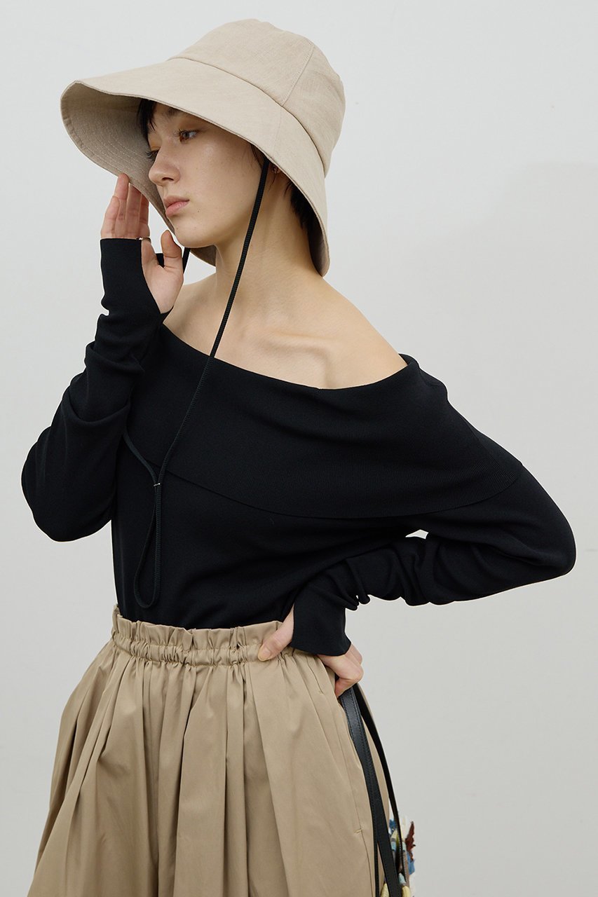 【ガリャルダガランテ/GALLARDAGALANTE】のオフショルニット 人気、トレンドファッション・服の通販 founy(ファニー) 　ファッション　Fashion　レディースファッション　Fashion for Women　トップス・カットソー　Cut & Sew Tops　ニット　Knit Tops & Sweaters　カジュアルプルオーバー・ニットトップス　Pullovers & Knit Tops / Casual Pullovers　2026年　2026　エレガント 上品　Elegant　シンプル　Simple, Minimal　スリット　Slit, Slit Detail　バランス　Balance, Style Balance　ワイド　Wide, Wide Fit　今季　This Season, Current Season　夏　Summer　春　Spring　S/S・春夏　SS, Spring/Summer, Warm Season　other-5|ID: prp329100004843198 ipo3291000000035293842