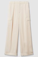 【アナイ/ANAYI】の【セットアップ対象商品】ストレッチダブルサテンカーゴパンツ 人気、トレンドファッション・服の通販 founy(ファニー) ファッション Fashion レディースファッション Fashion for Women セットアップ Matching Sets レディースパンツ・ボトムス Pants & Trousers / Bottoms パンツ Pants & Trousers 2026年 2026 おすすめ Recommended / Our Picks なめらか Smooth, Silky Texture カーゴパンツ Cargo Pants, Utility Pants キャミソール Camisole, Spaghetti Strap Top サテン Satin, Glossy Fabric ジャケット Jacket, Outerwear ストレッチ Stretch, Stretchy Fabric セットアップ Set-Up, Coordinated Outfit ポケット Pocket, Pocket Detail リラックス Relax, Relaxed Fit エレガント 上品 Elegant ビジネス 仕事 通勤 Business / Work / Commuting 夏 Summer 春 Spring S/S・春夏 SS, Spring/Summer, Warm Season |ID:prp329100004843205