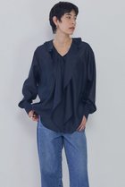 【プルミエ アロンディスモン/1er Arrondissement】のラッフルVネックブラウス 人気、トレンドファッション・服の通販 founy(ファニー) ファッション Fashion レディースファッション Fashion for Women トップス・カットソー Cut & Sew Tops シャツ・ブラウス・オフィスカジュアル Elegant Blouses & Button-Ups Vネックトップス V-Neck Tops / V-Cut Neckline Shirts 2026年 2026 シルク Silk, 100% Silk スリーブ Sleeve, Long Sleeve / Short Sleeve バランス Balance, Style Balance フロント Front, Front Design ラッフル Ruffle, Frill ロング Long, Long-Length エレガント 上品 Elegant 夏 Summer 春 Spring S/S・春夏 SS, Spring/Summer, Warm Season thumbnail ネイビー|ID: prp329100004843221 ipo3291000000035294055